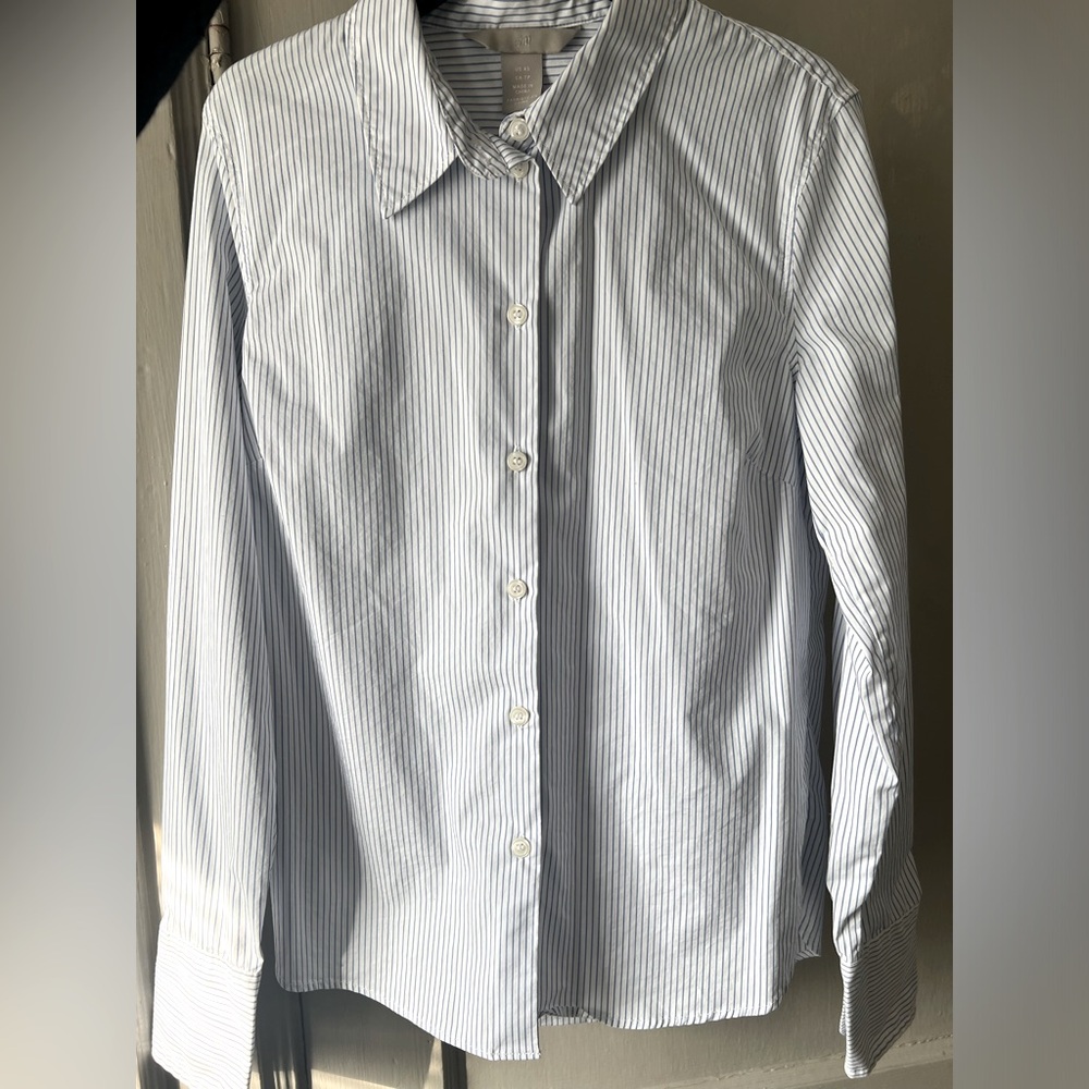 H&M, X Small size, Long sleeve, White with blue stripes.